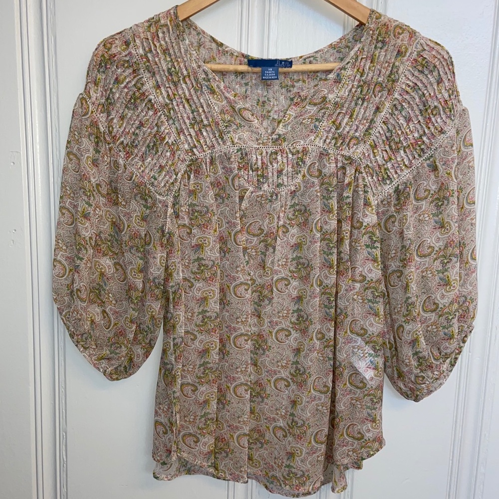 Anthropologie Lil XS Paisley Blouse hem stitching and tucks delicate feminine